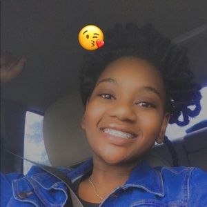 Meet your Posher, Kimberly